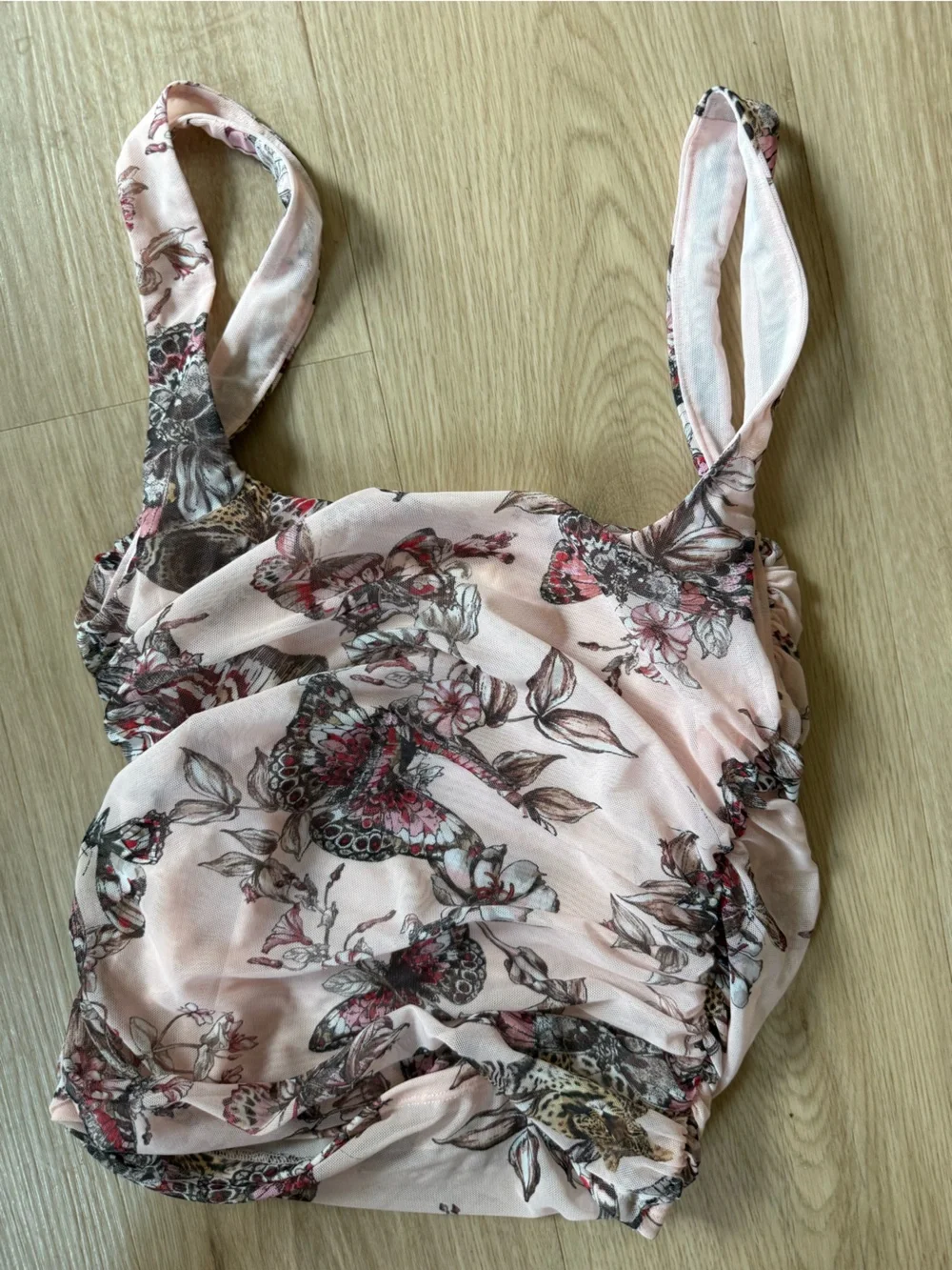 L’ Agence TORIN  RASHA LIGHT NECTAR PINK MULTI BUTTERFLY JUNGLE SET SKIRT + TOP